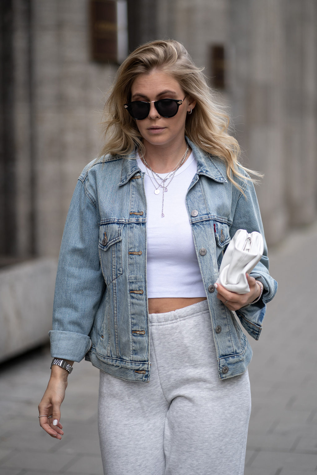 Outfit Jogginghose Streetstyle Look Fashion Blogger Inga Brauer