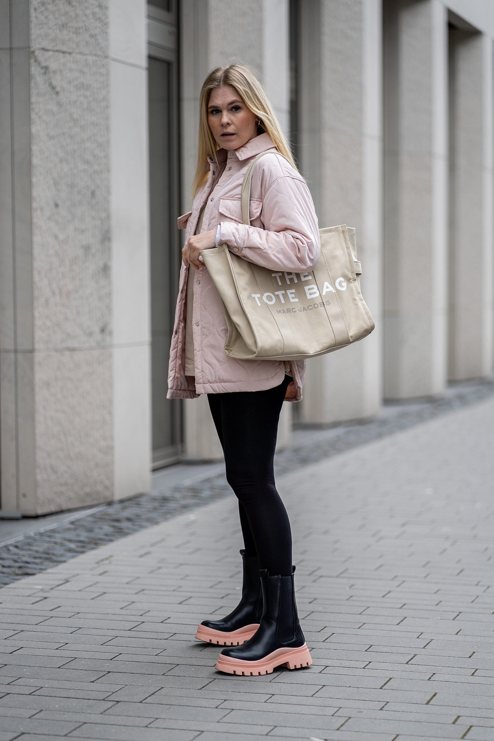fashion blogger düsseldorf steppjacke outfit inga brauer streetstyle