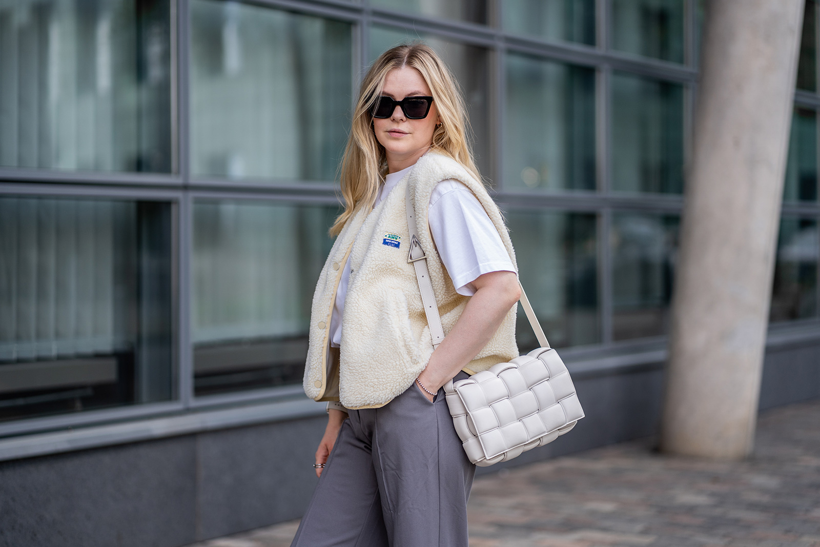 american vintage teddyweste hoktown outfit frühling fashion influencer inga brauer