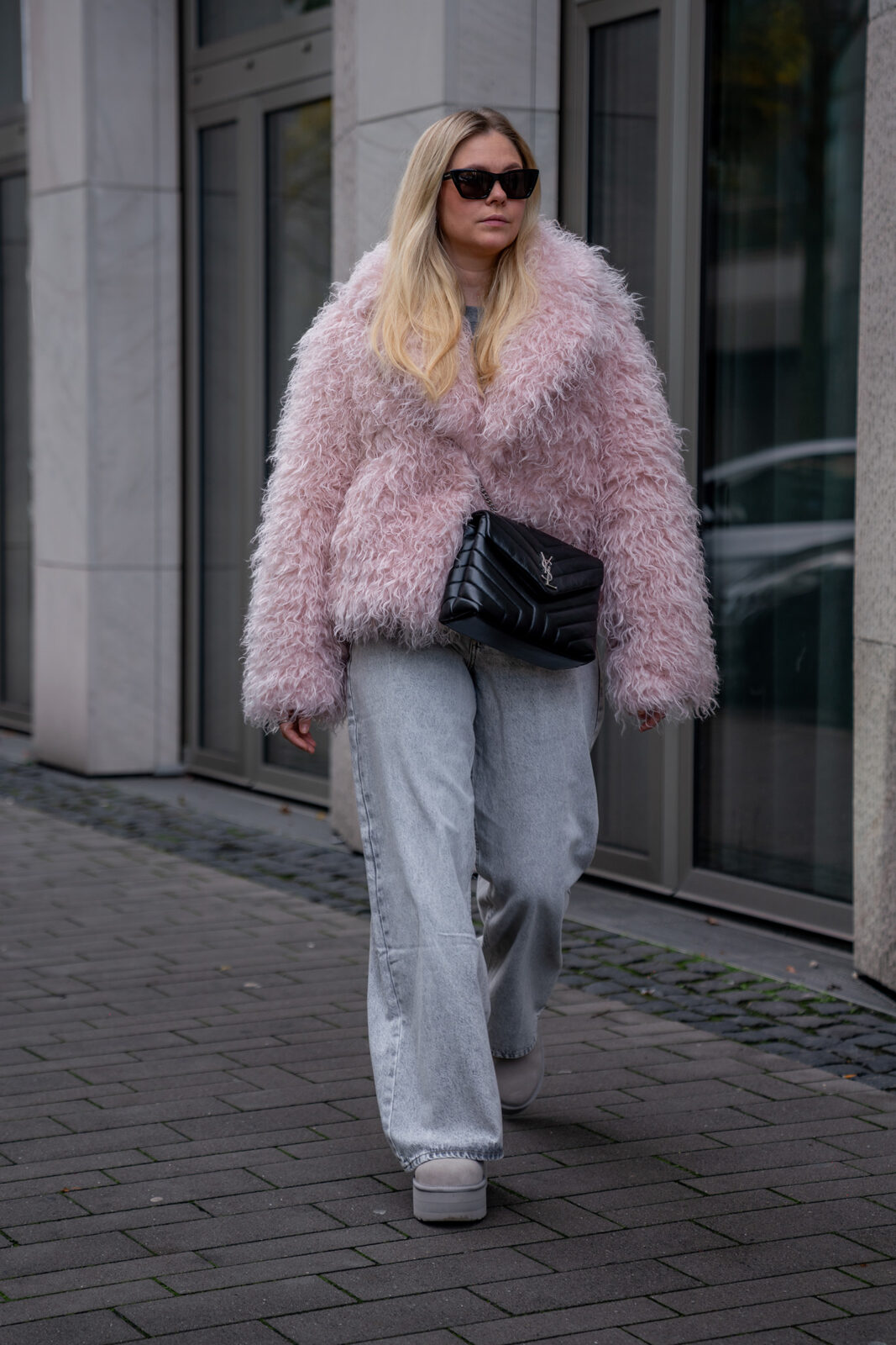 felljacke winteroutfit fashion influencer inga brauer