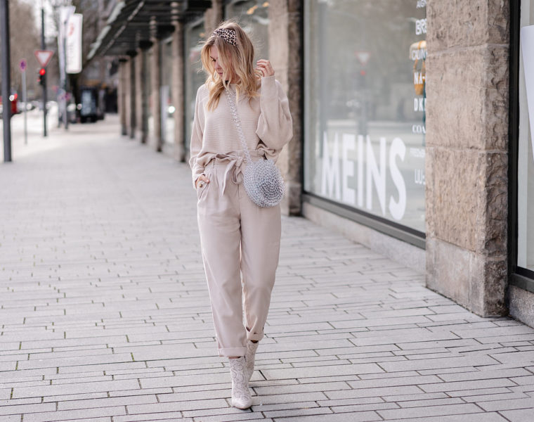 all over beige outfit fashion blogger düsseldorf sunnyinga