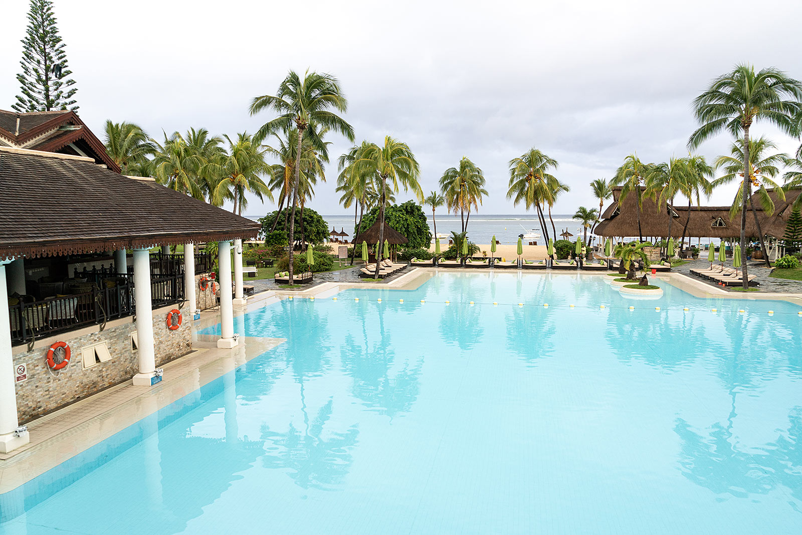 sofitel mauritius pool travel blog sunnyinga