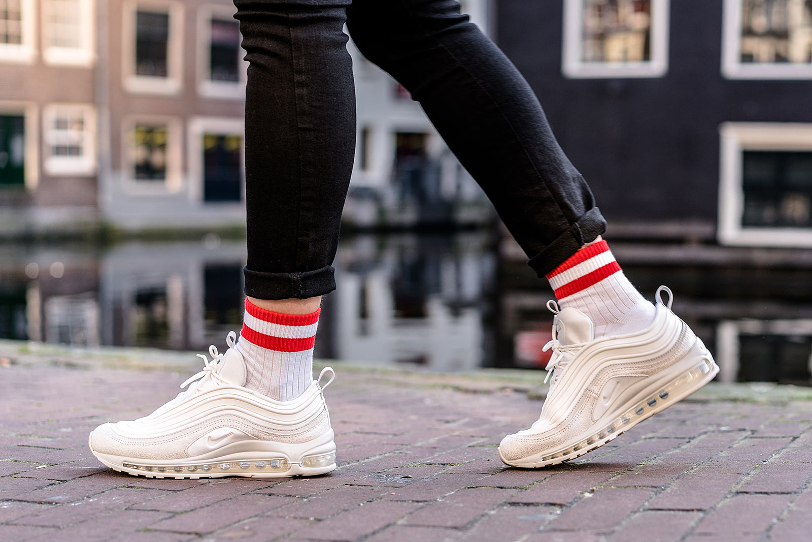 ugly sneakers trend nike air max 97 ultra fashion blogger sunnyinga